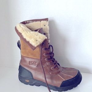 Unisex Uggs Winter Boots.